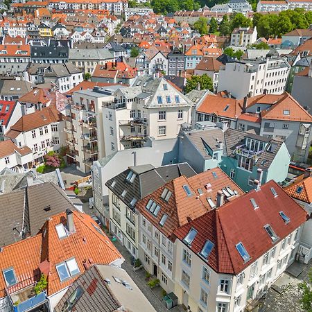 ベルゲン100Sqm 5Br Behind Bryggen - King Beds - Family Friendlyアパートメント エクステリア 写真