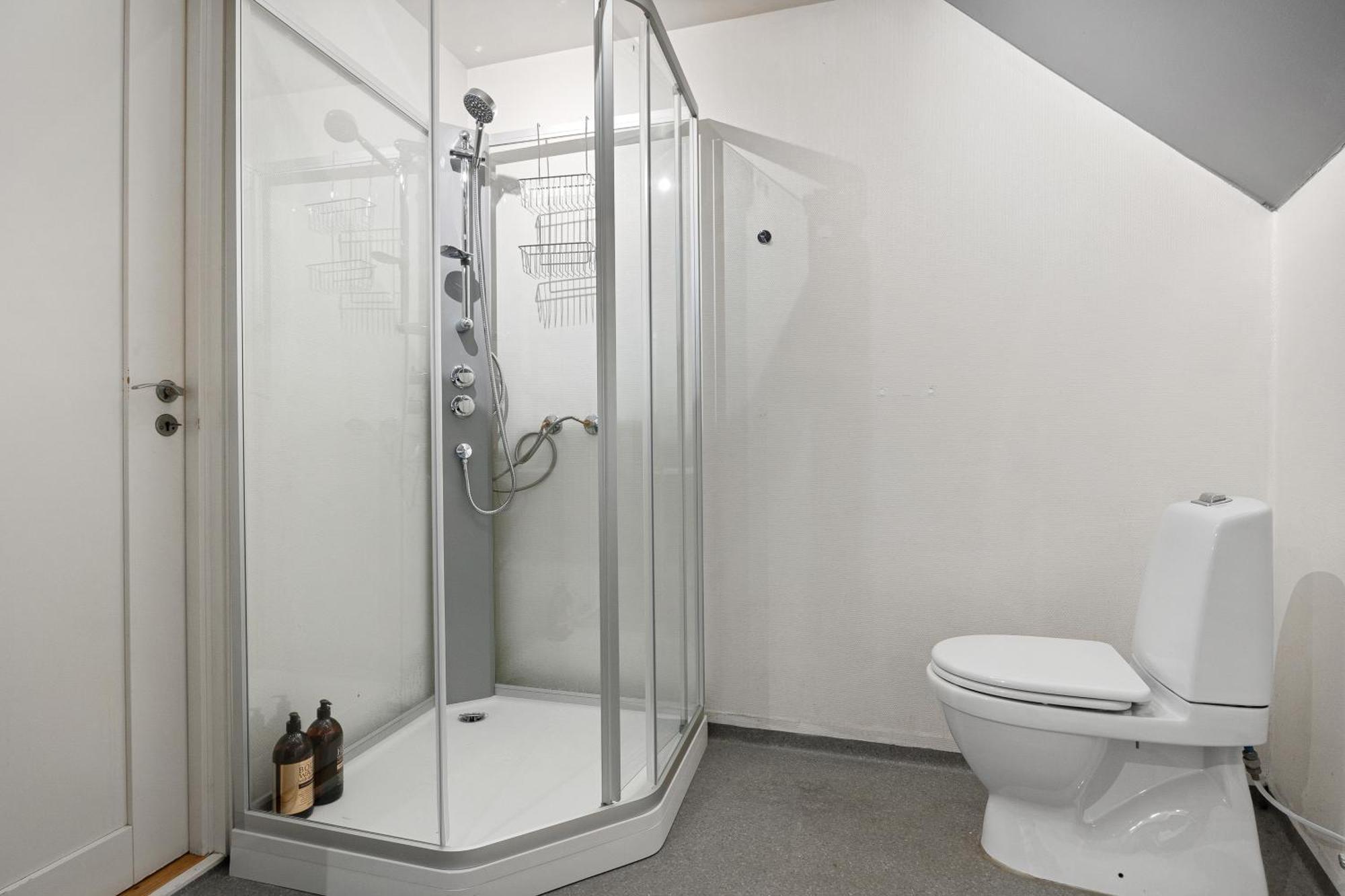 ベルゲン100Sqm 5Br Behind Bryggen - King Beds - Family Friendlyアパートメント エクステリア 写真