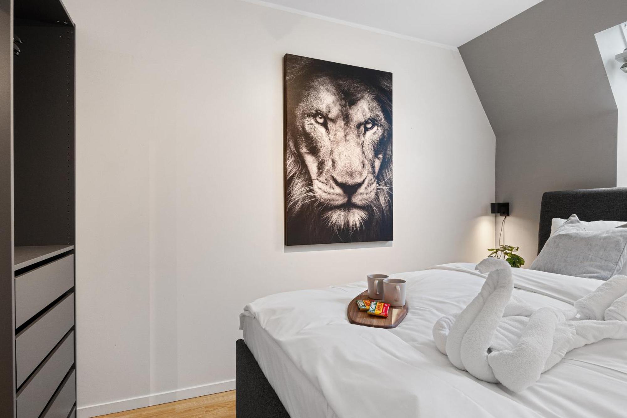 ベルゲン100Sqm 5Br Behind Bryggen - King Beds - Family Friendlyアパートメント エクステリア 写真