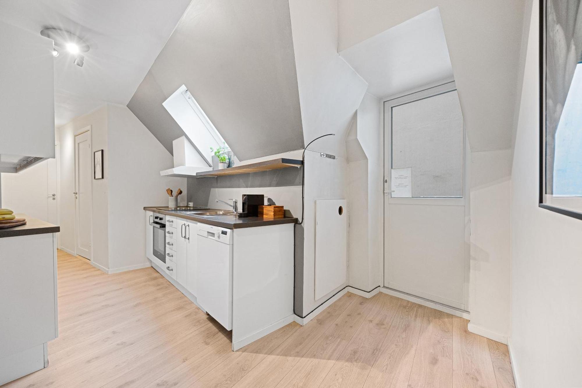 ベルゲン100Sqm 5Br Behind Bryggen - King Beds - Family Friendlyアパートメント エクステリア 写真